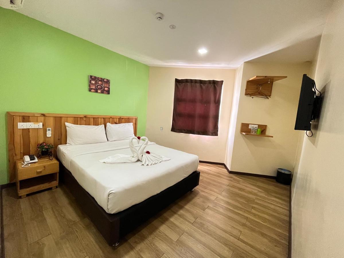 Apple Hotel Shah Alam Exterior photo